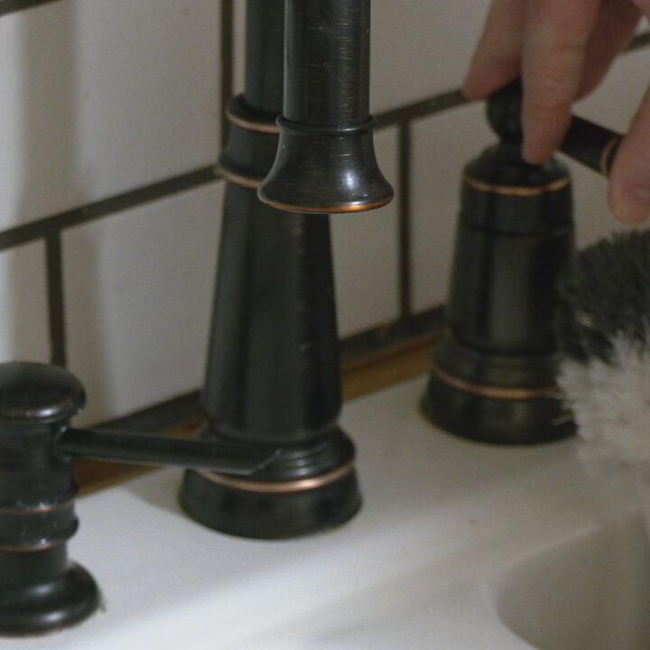Generic faucet.jpeg